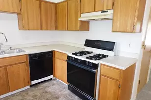 255 D St, Vernonia, OR 97064 - Photo 12