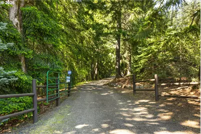 9491 Cook Underwood Rd, Underwood, WA 98651 - Photo 2