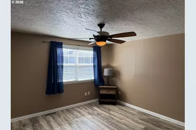2419 Hickory Ave, Longview, WA 98632 - Photo 22