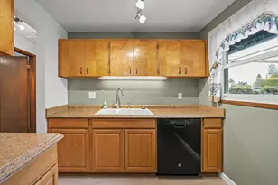 1780 SE 2nd Pl, Gresham, OR 97080 - Photo 12