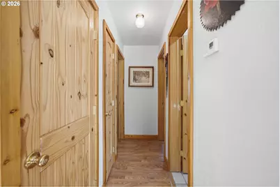 16356 Park Dr, La Pine, OR 97739 - Photo 14