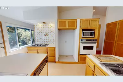 614 Hassett St, Brookings, OR 97415 - Photo 14