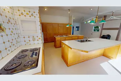 614 Hassett St, Brookings, OR 97415 - Photo 10