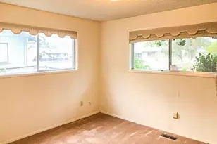 1649 NW Martin Ave, Roseburg, OR 97471 - Photo 16