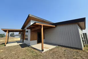 605 N Taylor St, Joseph, OR 97846 - Photo 2