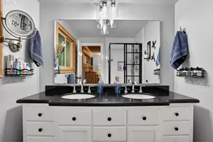 17542 Kirkwood Rd, Gladstone, OR 97027 - Photo 24