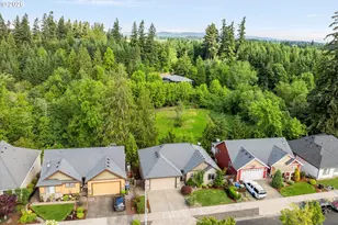 3769 10th St, Hubbard, OR 97032 - Photo 2