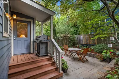 3808 NE 7th Ave, Portland, OR 97212 - Photo 22