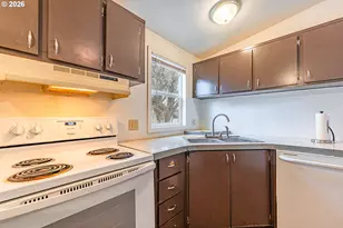 87860 Territorial Rd, Veneta, OR 97487 - Photo 8