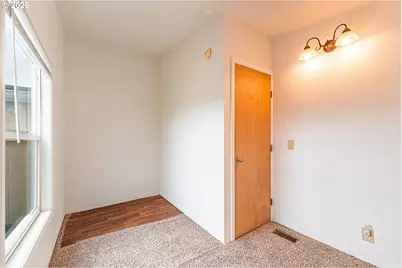 87860 Territorial Rd, Veneta, OR 97487 - Photo 12