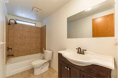 87860 Territorial Rd, Veneta, OR 97487 - Photo 14