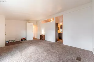 87860 Territorial Rd, Veneta, OR 97487 - Photo 4