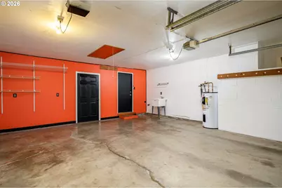 217 S 3rd St, Carlton, OR 97111 - Photo 34