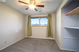 217 S 3rd St, Carlton, OR 97111 - Photo 32