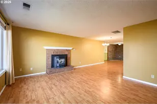 217 S 3rd St, Carlton, OR 97111 - Photo 6