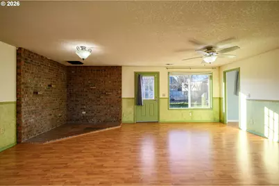 217 S 3rd St, Carlton, OR 97111 - Photo 18