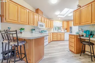 38129 Weirich Dr, Lebanon, OR 97355 - Photo 18