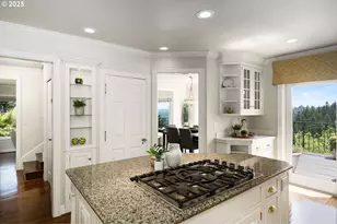 2892 NW Beuhla Vista Terrace, Portland, OR 97210 - Photo 10