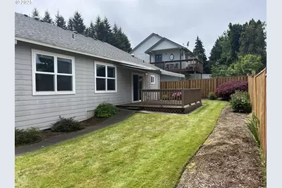 15193 SE Brackenbush Rd SE, Clackamas, OR 97015 - Photo 4