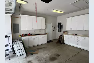 15193 SE Brackenbush Rd SE, Clackamas, OR 97015 - Photo 20