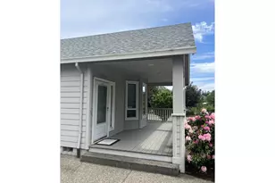 15193 SE Brackenbush Rd SE, Clackamas, OR 97015 - Photo 2