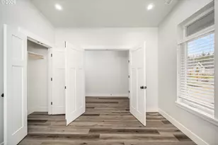 24678 Perkins Rd, Veneta, OR 97487 - Photo 4