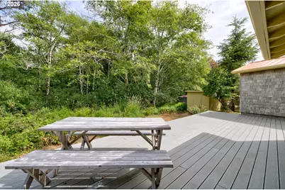 8845 Central Ct, Rockaway Beach, OR 97136 - Photo 24