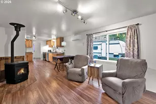 37727 Row River Rd, Dorena, OR 97434 - Photo 6