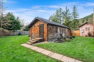 37727 Row River Rd, Dorena, OR 97434 - Photo 2