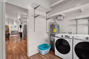 37727 Row River Rd, Dorena, OR 97434 - Photo 16