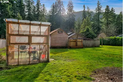 37727 Row River Rd, Dorena, OR 97434 - Photo 22