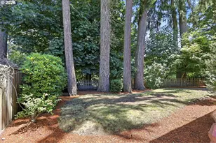 170 Daniel Dr, Eugene, OR 97404 - Photo 38