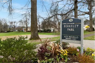 4310 SE Lambert St, Portland, OR 97206 - Photo 46