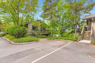 7514 SW Barnes Rd, Portland, OR 97225 - Photo 24