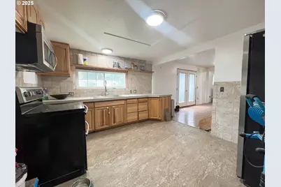 809 Ingle St, Mount Vernon, OR 97865 - Photo 8