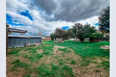 809 Ingle St, Mount Vernon, OR 97865 - Photo 6