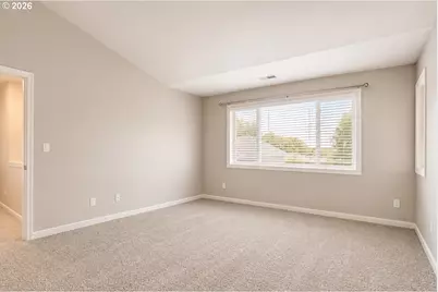 10770 SW Willow St, Tualatin, OR 97062 - Photo 12