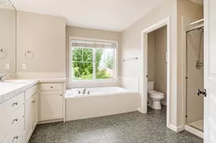 10770 SW Willow St, Tualatin, OR 97062 - Photo 22