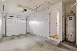 1390 Astor Way, Woodburn, OR 97071 - Photo 24