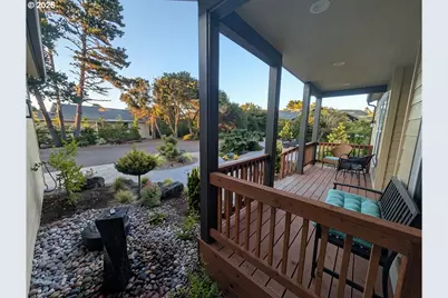 87932 Limpit Ln, Florence, OR 97439 - Photo 4