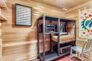 6515 S Corbett Ave, Portland, OR 97239 - Photo 28