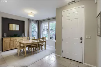 1817 NE 63rd Ave, Hillsboro, OR 97124 - Photo 4