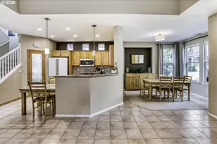 1817 NE 63rd Ave, Hillsboro, OR 97124 - Photo 8