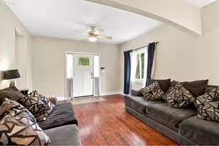 30725 SW Magnolia Ave, Wilsonville, OR 97070 - Photo 2