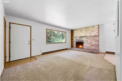 620 NE 69th Ave, Hillsboro, OR 97124 - Photo 4