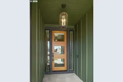 677 NW Crater Lake Dr, Dallas, OR 97338 - Photo 6