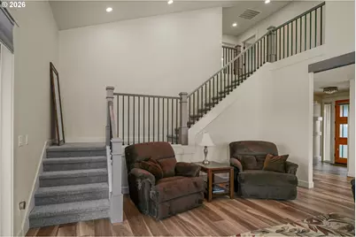 677 NW Crater Lake Dr, Dallas, OR 97338 - Photo 12