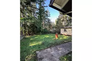 1646 Oak St, North Bend, OR 97459 - Photo 8