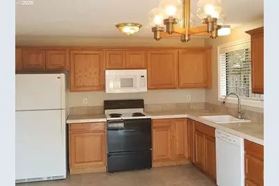 1118 SE 45th Ave, Portland, OR 97215 - Photo 4