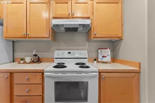 15210 SW Sparrow Loop, Beaverton, OR 97007 - Photo 16